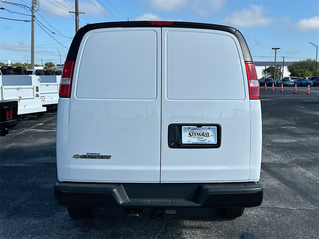 New 2025 Chevrolet Express 2500 Empty Cargo Van - photo 5