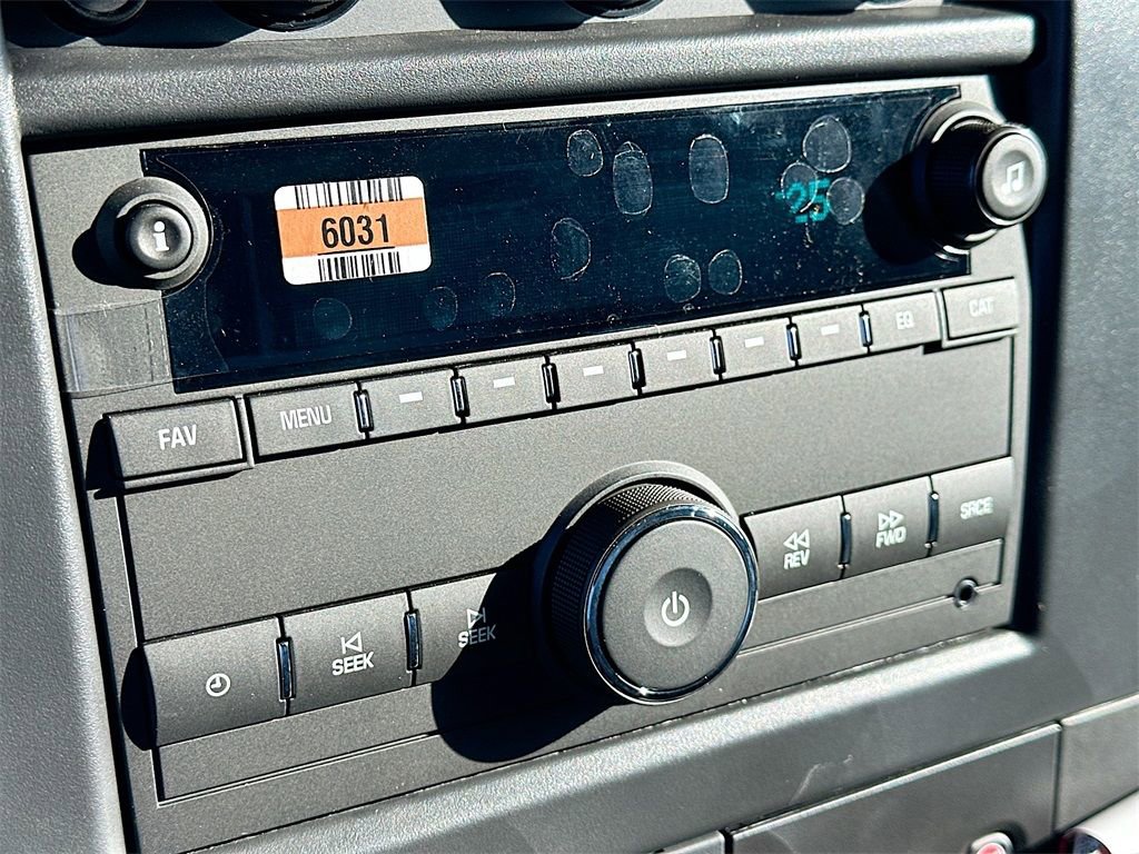 New 2025 Chevrolet Express 2500 Empty Cargo Van - photo 9