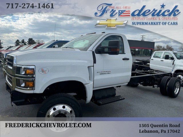 New 2024 Chevrolet Silverado 5500 - photo 2