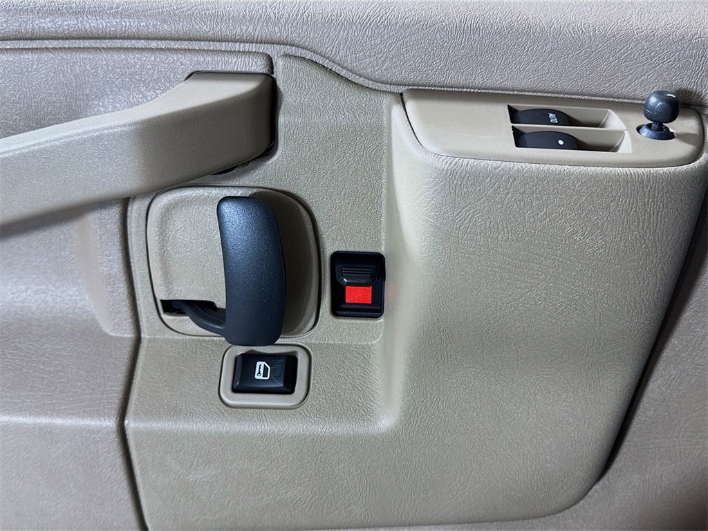 New 2025 Chevrolet Express 3500 Empty Cargo Van - photo 13