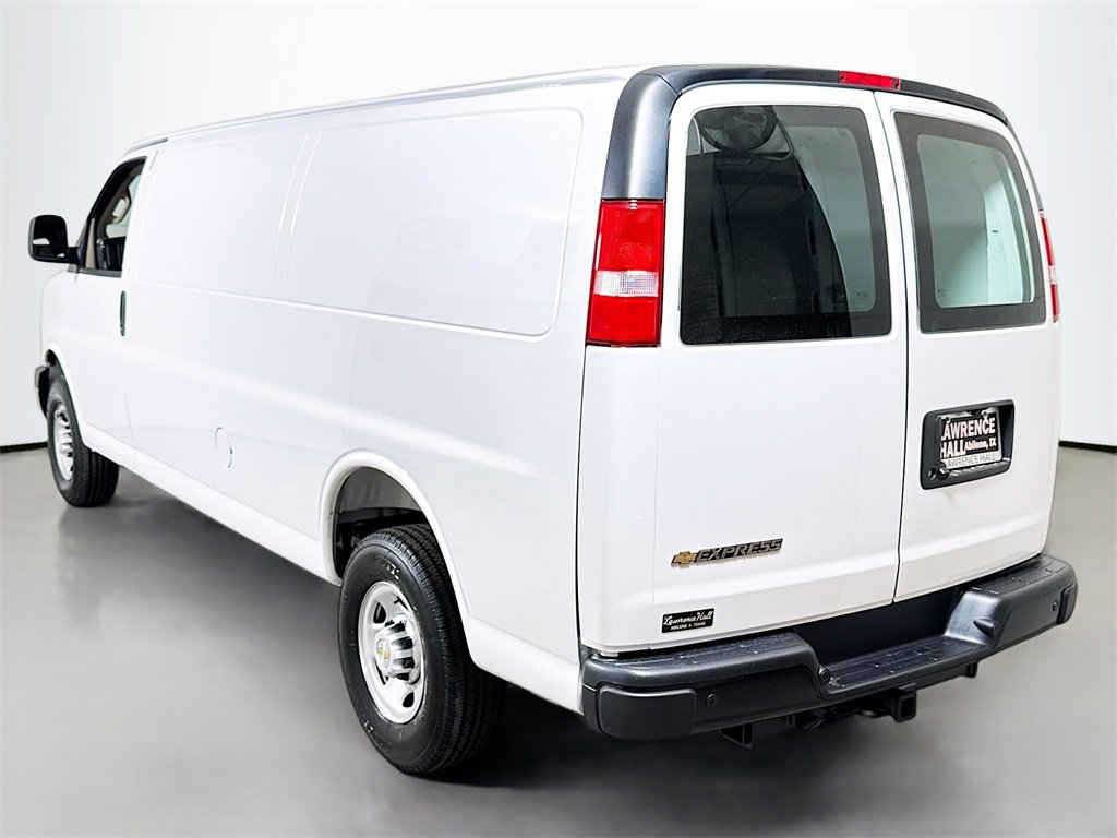 New 2025 Chevrolet Express 3500 Empty Cargo Van - photo 3