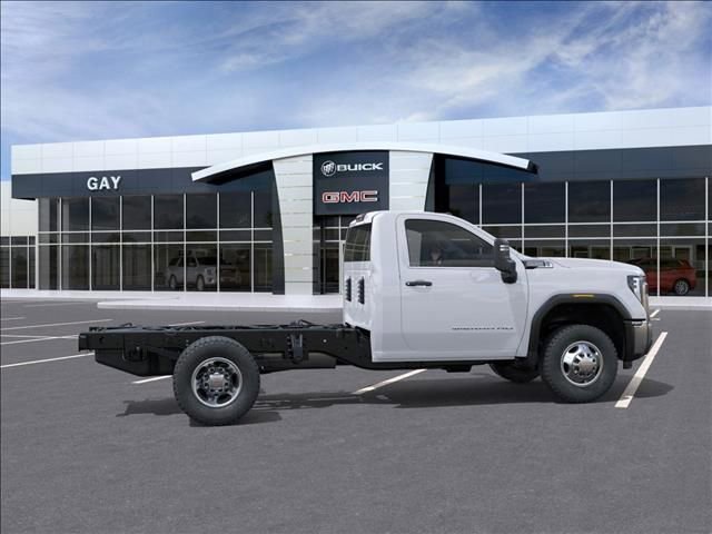 New 2026 GMC Sierra 3500 - photo 1