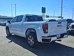 New 2026 GMC Sierra 1500 SLE Crew Cab thumbnail 2