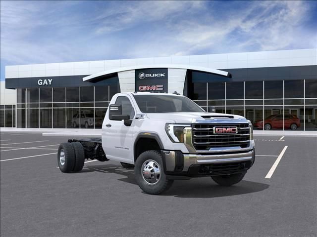 New 2026 GMC Sierra 3500 - photo 1