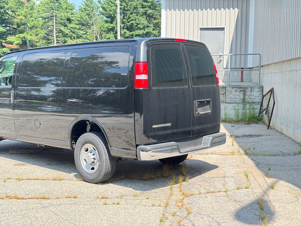 New 2025 Chevrolet Express 2500 Empty Cargo Van - photo 6