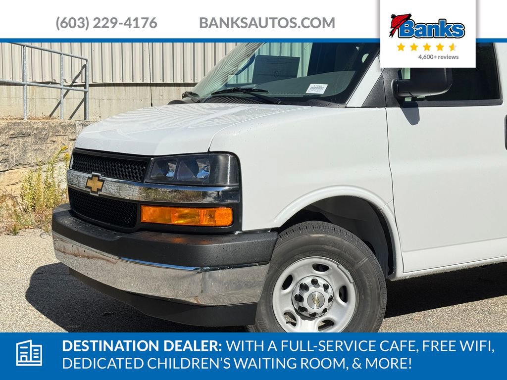 New 2025 Chevrolet Express 3500 Empty Cargo Van - photo 3