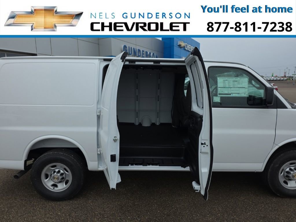 New 2025 Chevrolet Express 2500 Empty Cargo Van - photo 8