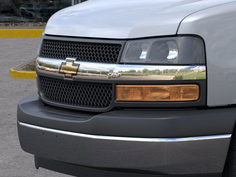 New 2026 Chevrolet Express 3500 Empty Cargo Van - photo 5