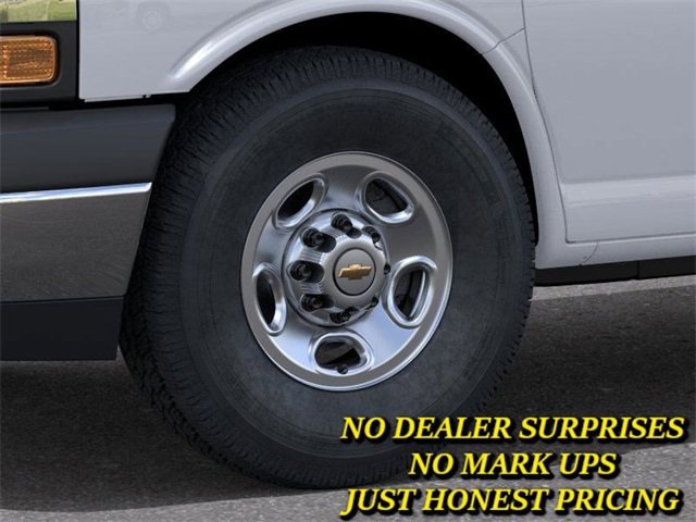 New 2025 Chevrolet Express 3500 Empty Cargo Van - photo 9