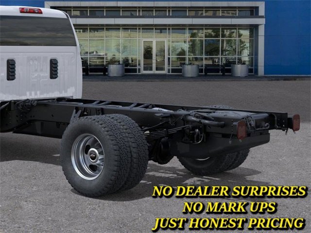 New 2026 Chevrolet Silverado 3500 Regular Cab Cab Chassis - photo 13