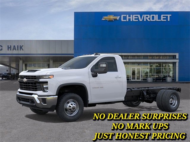 New 2026 Chevrolet Silverado 3500 - photo 1