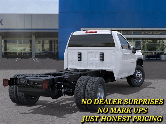 New 2026 Chevrolet Silverado 3500 Regular Cab Cab Chassis - photo 3
