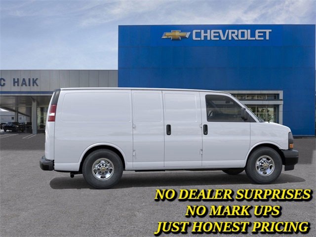 New 2026 Chevrolet Express 2500 Empty Cargo Van - photo 4