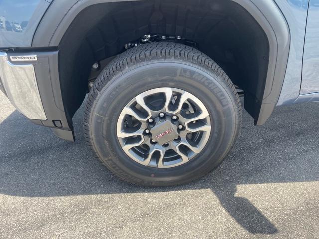 New 2025 GMC Sierra 3500 Pro Regular Cab - photo 10