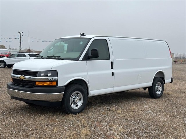 New 2025 Chevrolet Express 3500 - photo 1