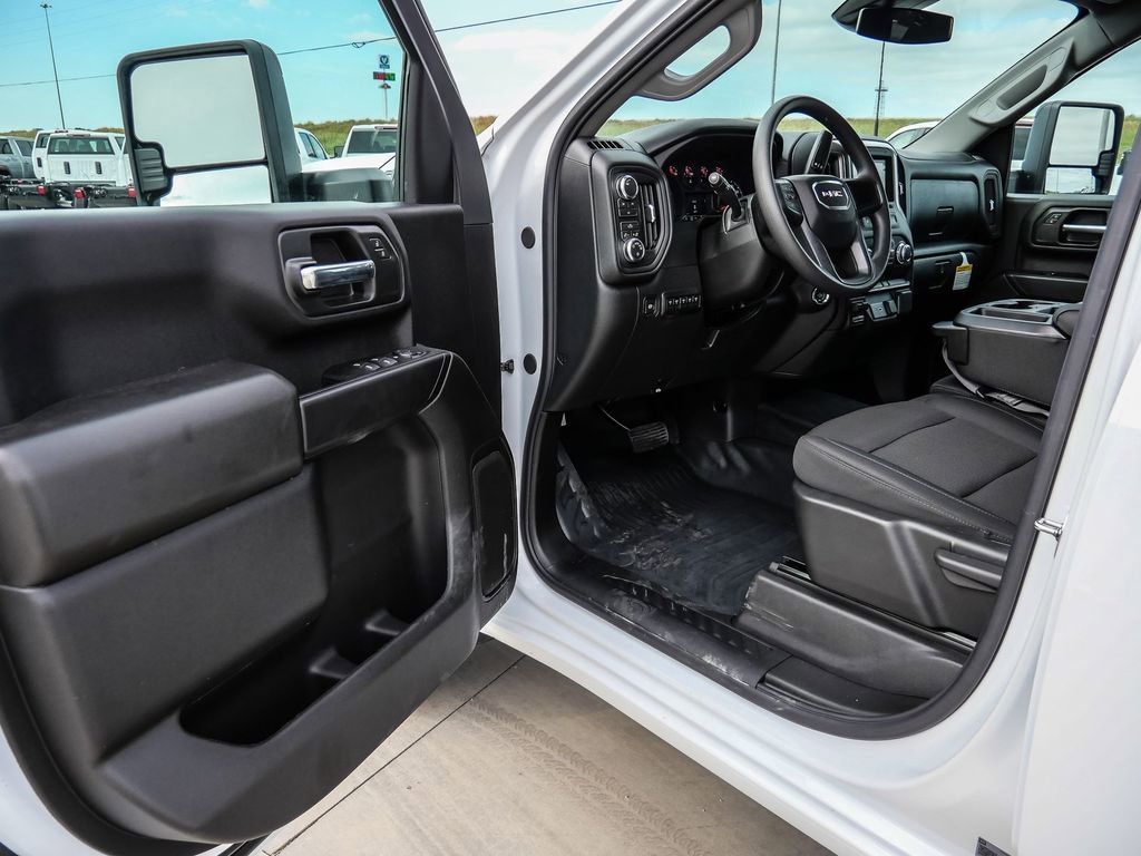 New 2026 GMC Sierra 2500 Double Cab Cab Chassis - photo 30