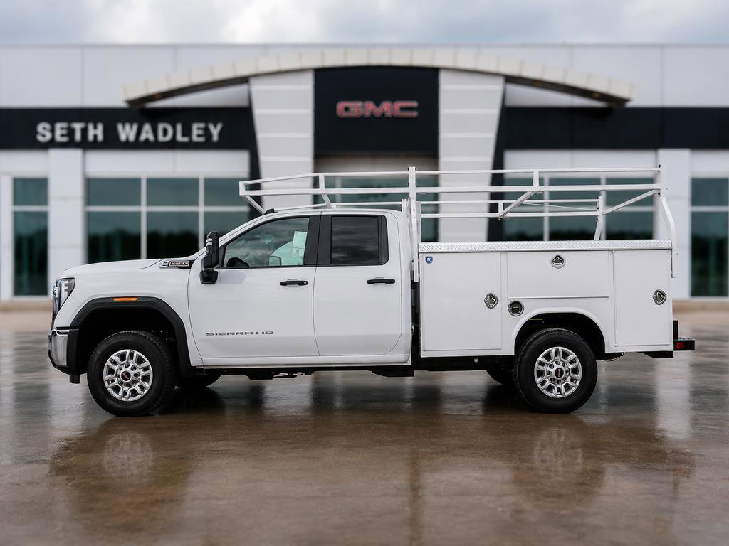New 2026 GMC Sierra 2500 Double Cab Cab Chassis - photo 4