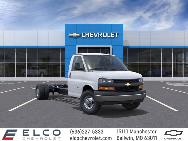New 2025 Chevrolet Express 3500 Cutaway - photo 24