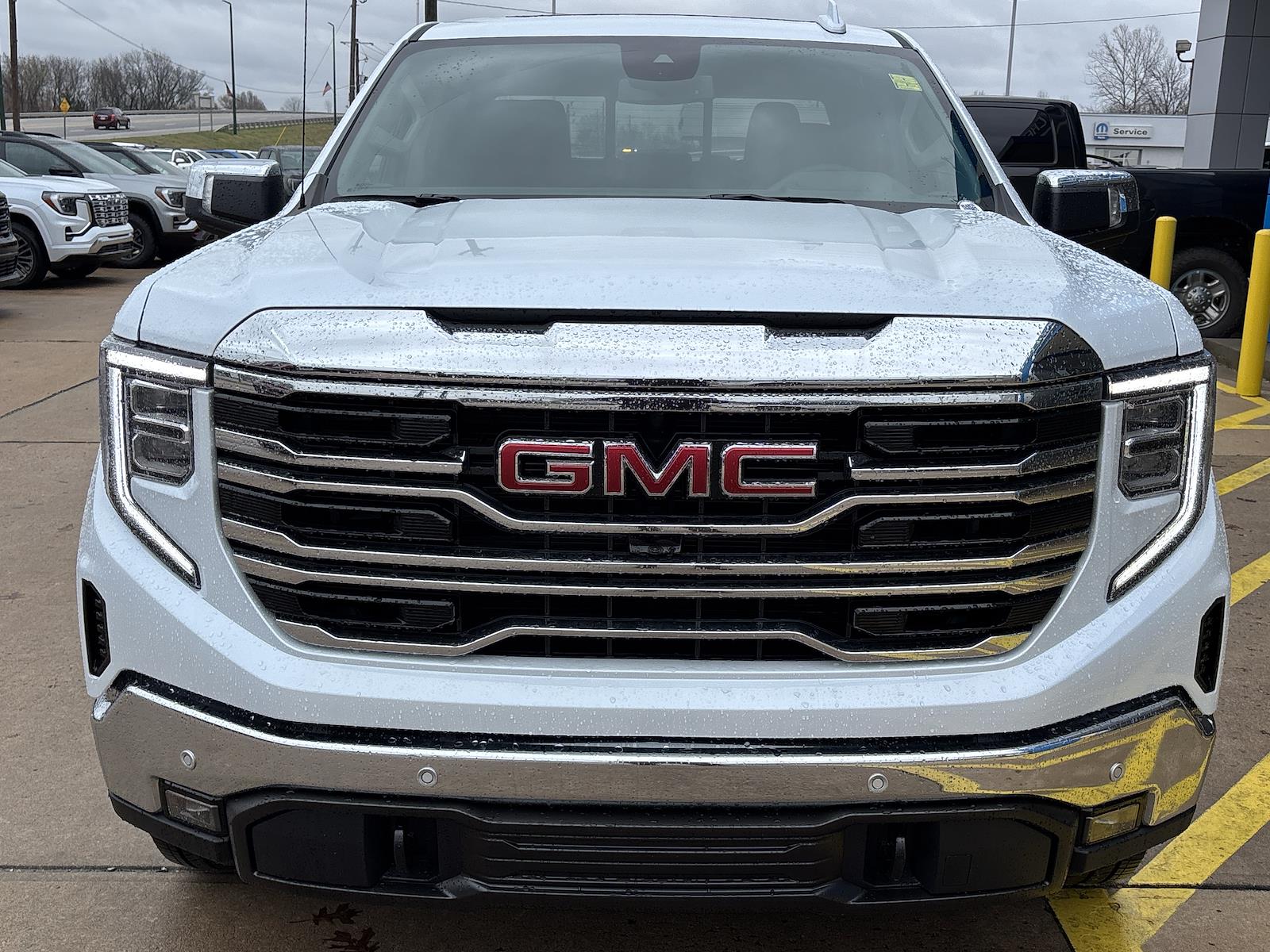 New 2026 GMC Sierra 1500 SLT Crew Cab - photo 10