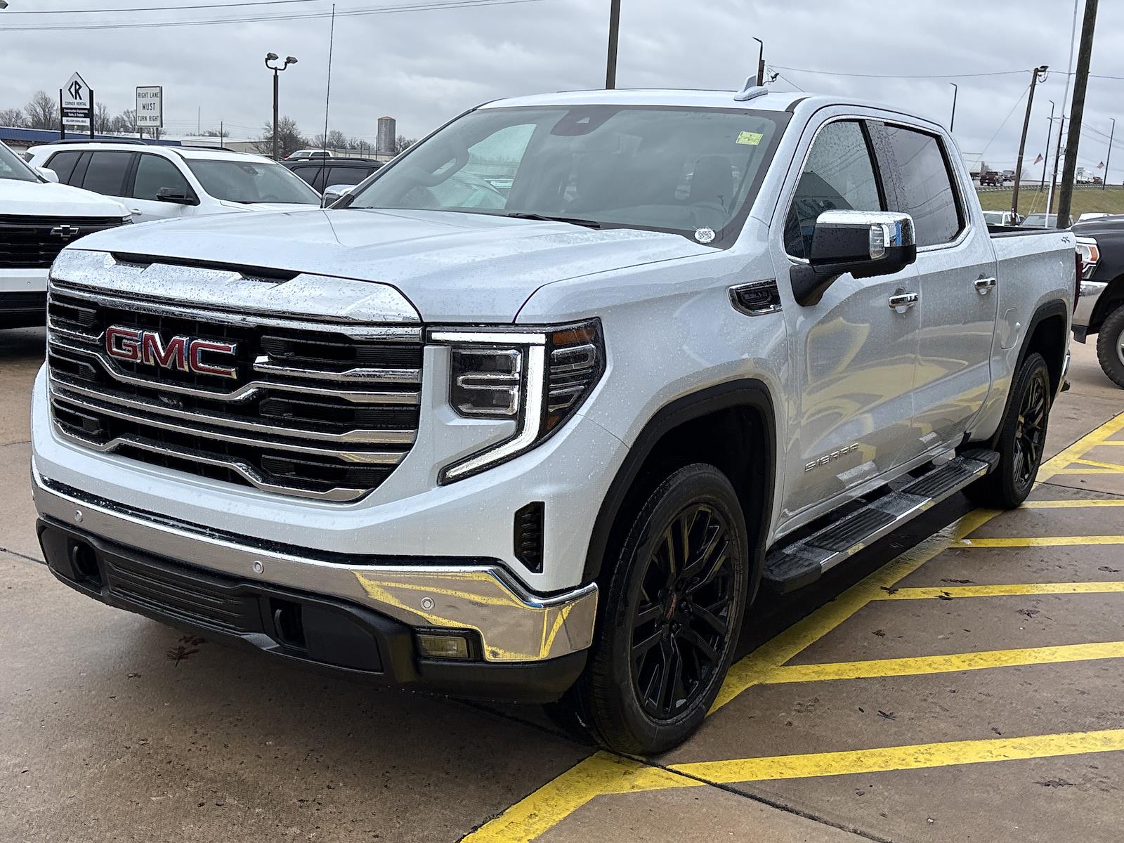 New 2026 GMC Sierra 1500 SLT Crew Cab - photo 9