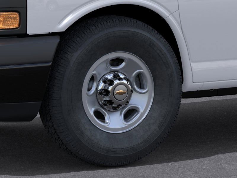 New 2025 Chevrolet Express 2500 Empty Cargo Van - photo 9