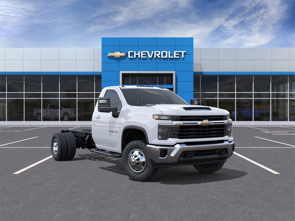 New 2026 Chevrolet Silverado 3500 - photo 1