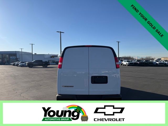 New 2025 Chevrolet Express 2500 Empty Cargo Van - photo 4
