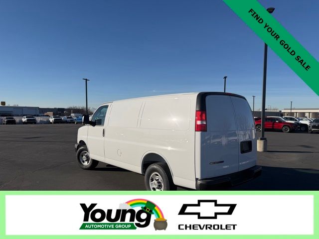 New 2025 Chevrolet Express 2500 Empty Cargo Van - photo 5
