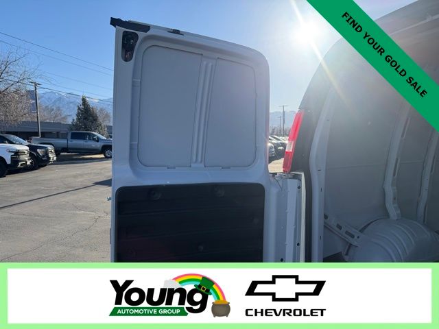 New 2025 Chevrolet Express 2500 Empty Cargo Van - photo 9