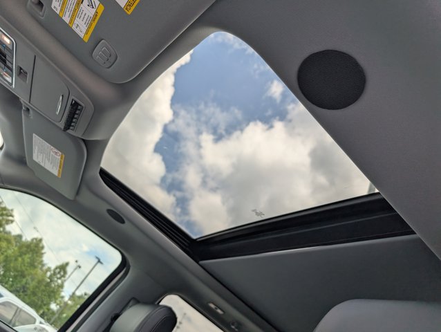 New 2025 Ford F-250 Lariat Crew Cab - photo 19