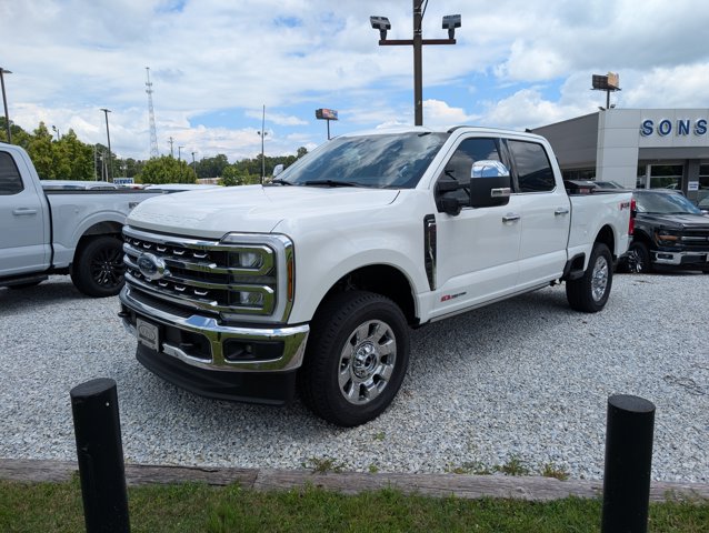 New 2025 Ford F-250 - photo 2