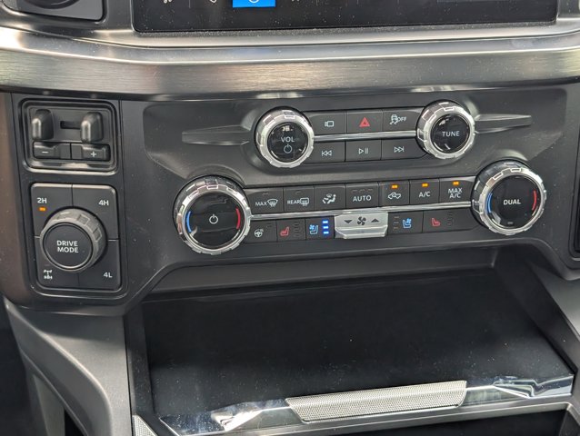 New 2025 Ford F-250 Lariat Crew Cab - photo 31