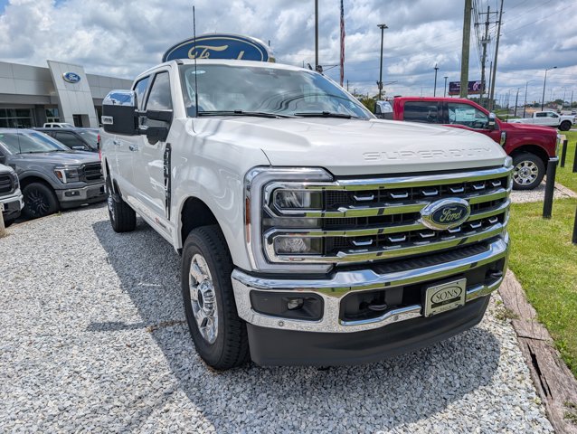 New 2025 Ford F-250 Lariat Crew Cab - photo 4