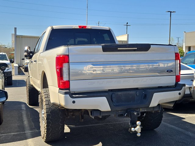 Used 2017 Ford F-350 Platinum Crew Cab - photo 7