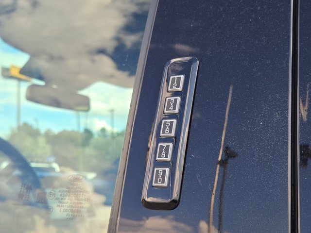 Used 2020 Ford F-250 Platinum Crew Cab - photo 8
