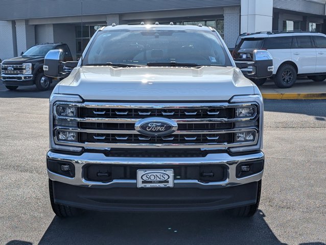 New 2026 Ford F-250 Lariat Crew Cab - photo 3