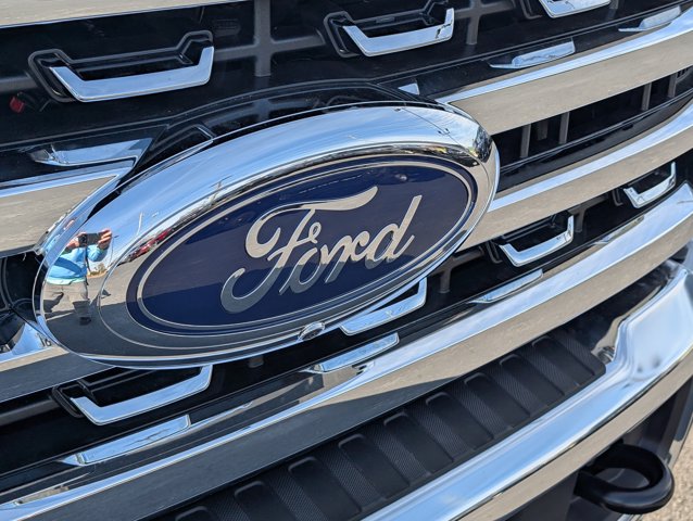 New 2026 Ford F-250 Lariat Crew Cab - photo 6