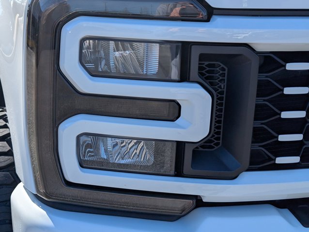 New 2026 Ford F-350 Lariat Crew Cab - photo 4