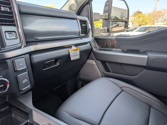 New 2026 Ford F-250 Lariat Crew Cab - photo 29