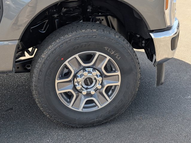 New 2026 Ford F-250 Lariat Crew Cab - photo 5