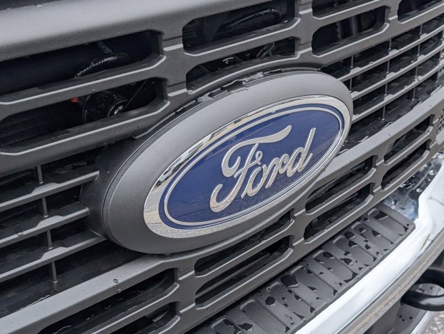New 2026 Ford F-350 XL Crew Cab - photo 5