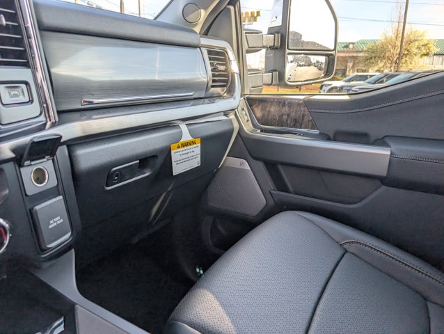 New 2026 Ford F-350 Lariat Crew Cab - photo 11