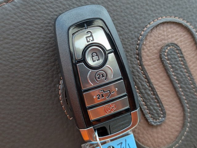 New 2026 Ford F-250 King Ranch Crew Cab - photo 32