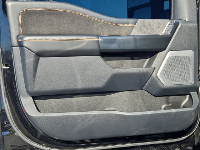 Used 2023 Ford F-450 Platinum Crew Cab - photo 23
