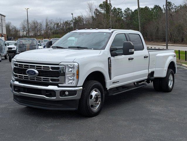 Used 2024 Ford F-350 - photo 2