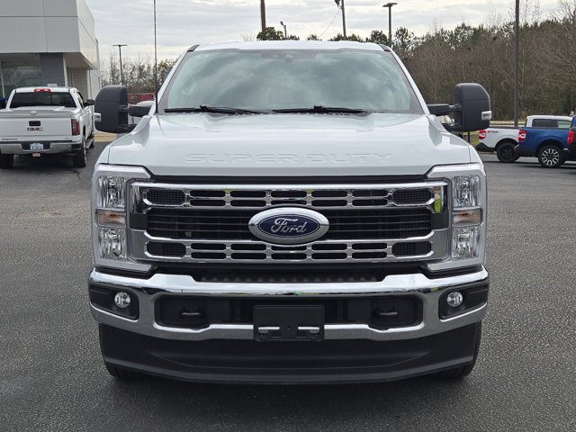 Used 2025 Ford F-250 XLT Crew Cab - photo 3
