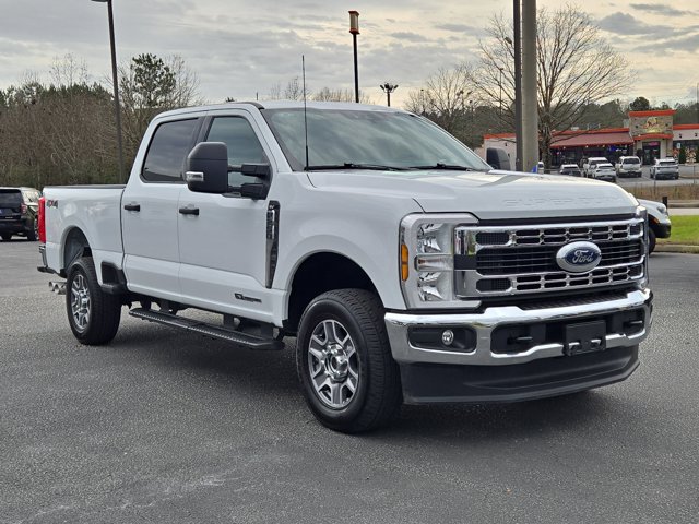 Used 2025 Ford F-250 XLT Crew Cab - photo 4