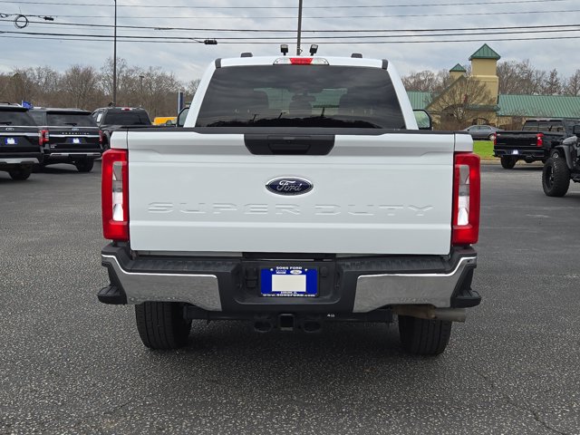 Used 2025 Ford F-250 XLT Crew Cab - photo 8