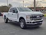 Used 2025 Ford F-250 XLT Crew Cab thumbnail 4
