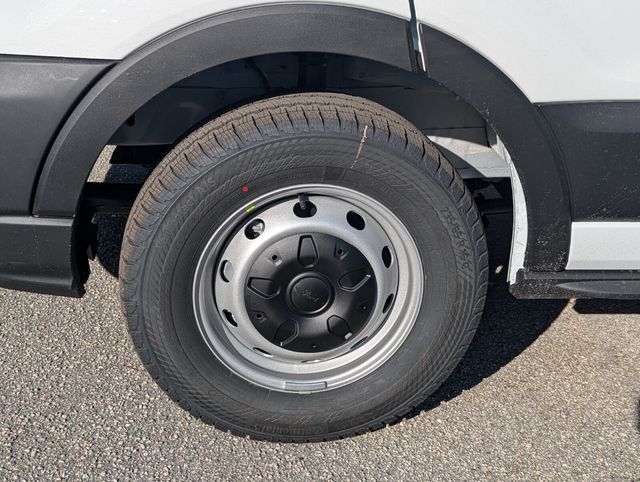 New 2026 Ford Transit 250 Low Roof Empty Cargo Van - photo 4